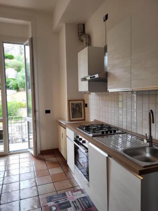 Ferienwohnung Tra Mare E Castello La Spezia Exterior foto